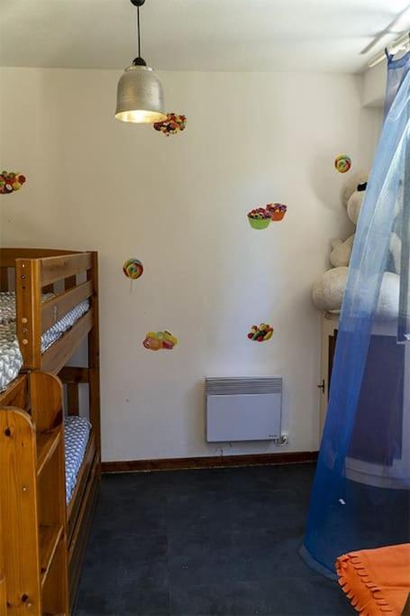 Charmant Rez De Villa Climatise Renove, 90M2 Avec Parking 카시스 외부 사진