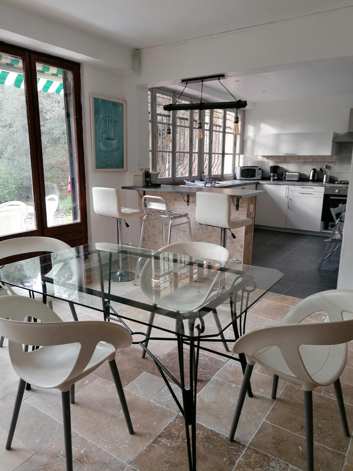 Charmant Rez De Villa Climatise Renove, 90M2 Avec Parking 카시스 외부 사진